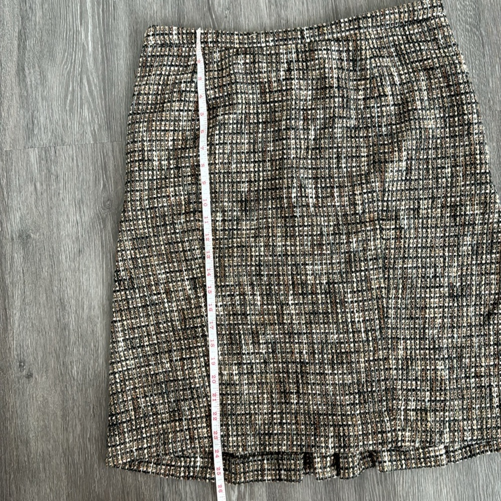 Valentino Brown Tweed Skirt with Back Ruffle - Picture 13 of 13